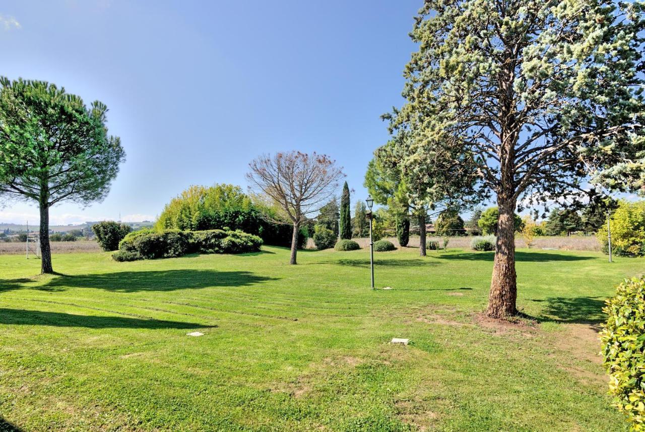 Villa I Casali Della Ghisleria Ospedalicchio Exterior foto