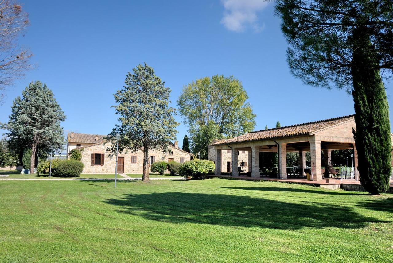 Villa I Casali Della Ghisleria Ospedalicchio Exterior foto