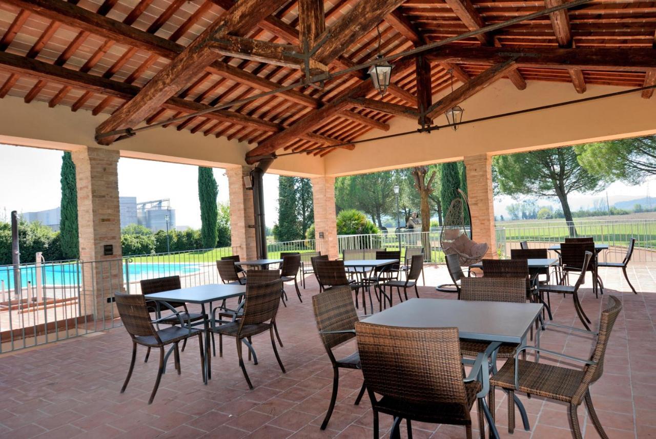 Villa I Casali Della Ghisleria Ospedalicchio Exterior foto